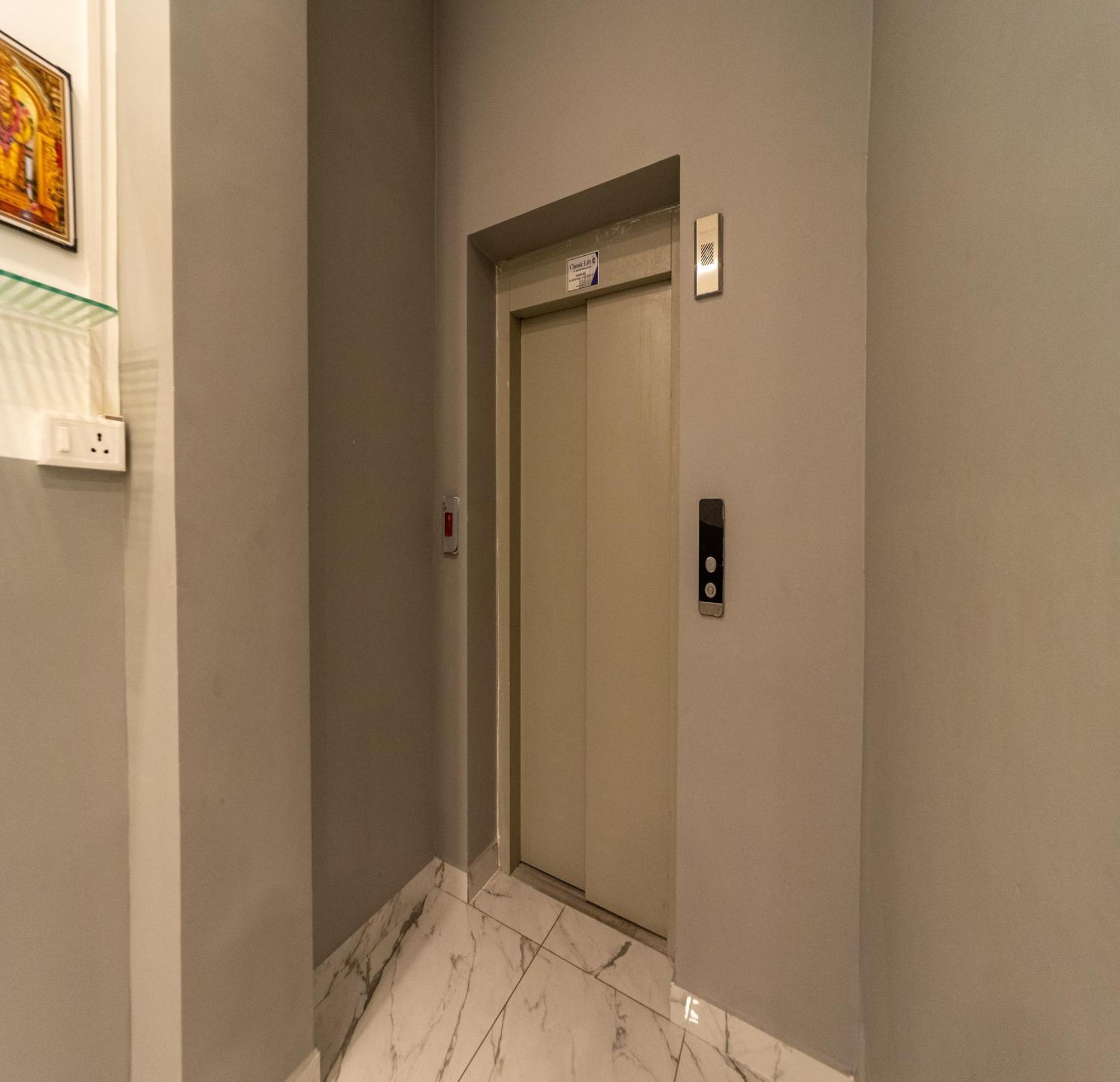 Hotel Bees Pondicherry Eksteriør bilde