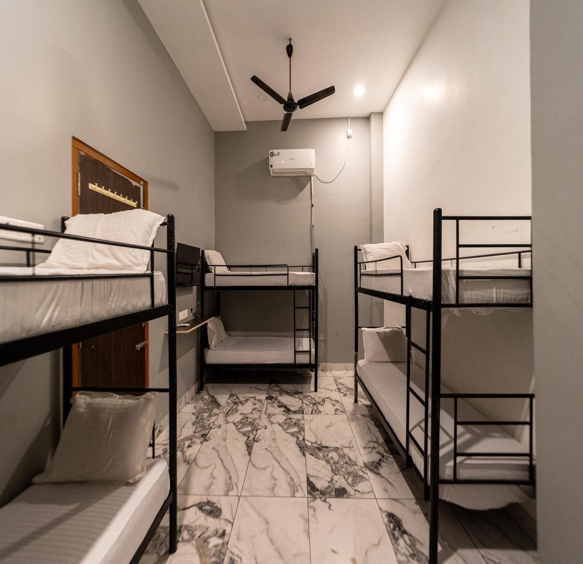 Hotel Bees Pondicherry Eksteriør bilde